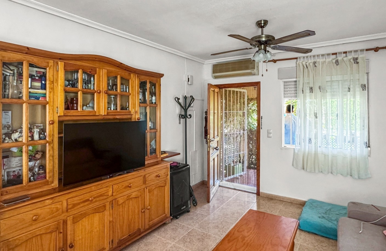 Reventa - Apartamento / piso - Orihuela Costa - Los Almendros-La Florida