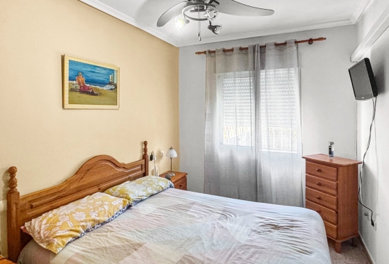 Reventa - Apartamento / piso - Orihuela Costa - Los Almendros-La Florida