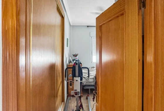 Reventa - Apartamento / piso - Orihuela Costa - Los Almendros-La Florida