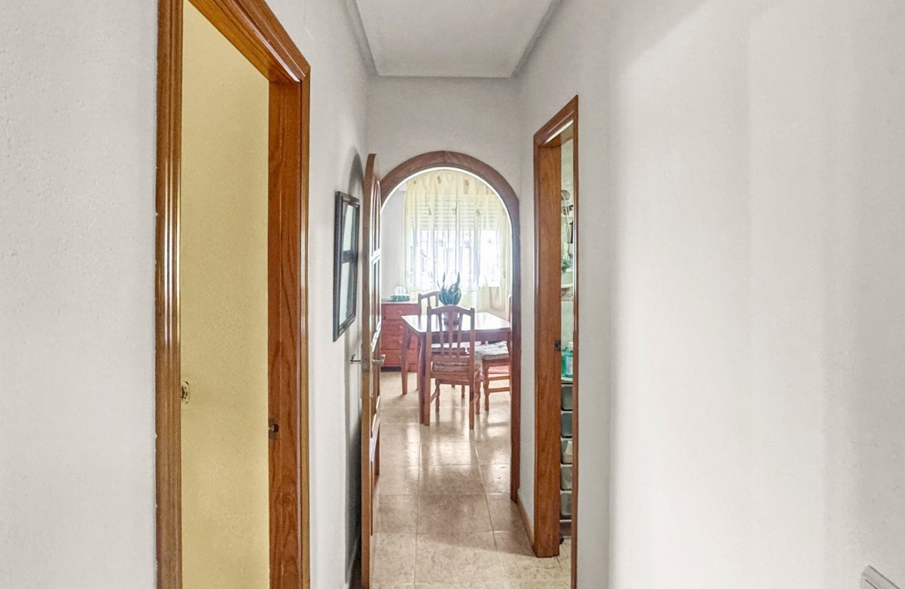 Reventa - Apartamento / piso - Orihuela Costa - Los Almendros-La Florida