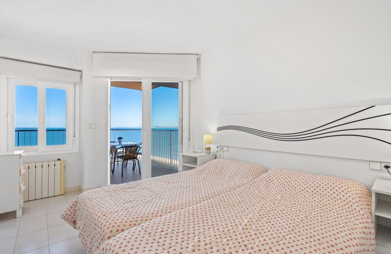 Resale - Apartment / flat - Santa Pola