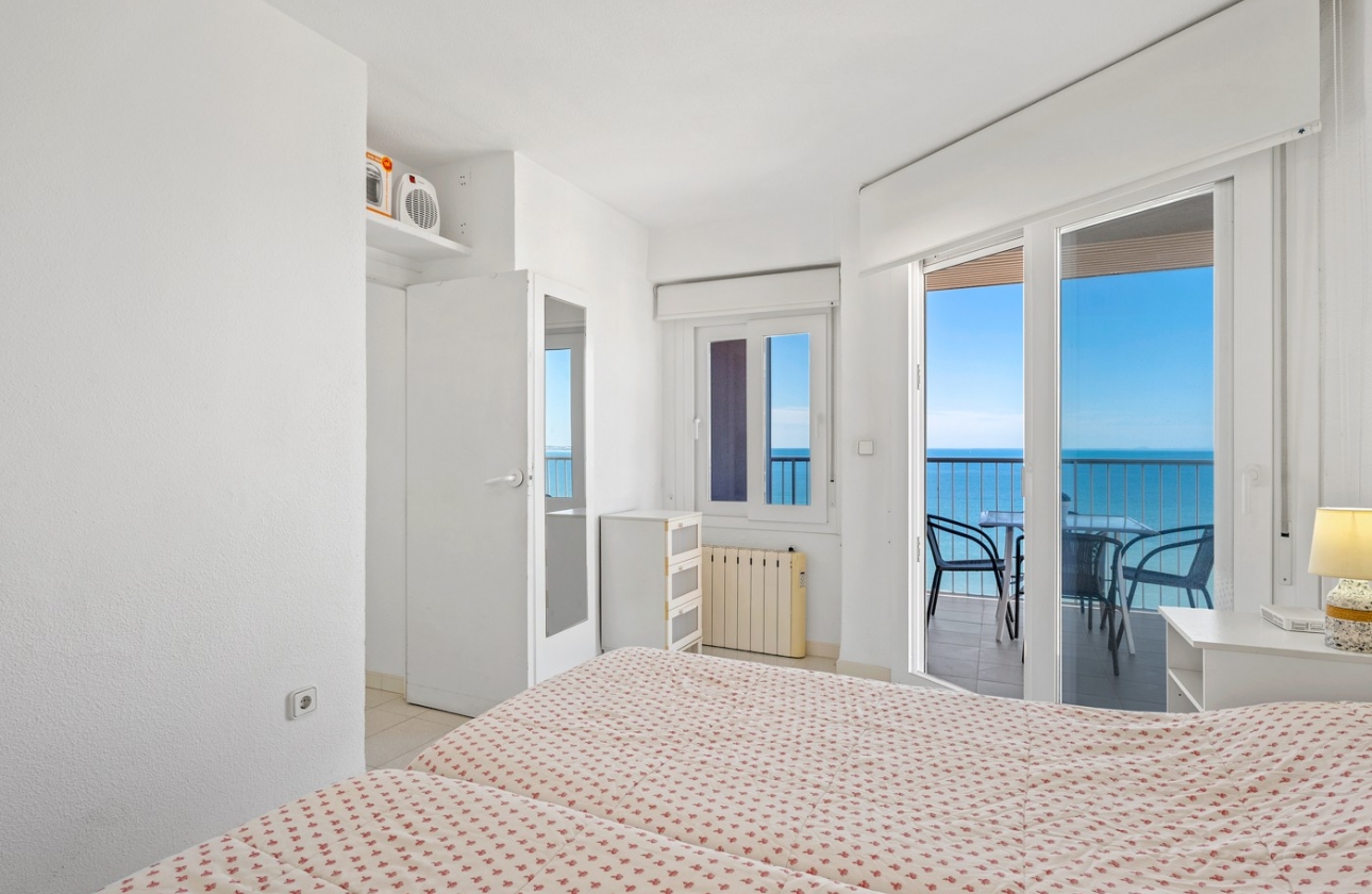 Resale - Apartment / flat - Santa Pola