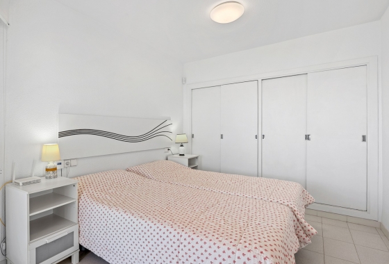 Resale - Apartment / flat - Santa Pola