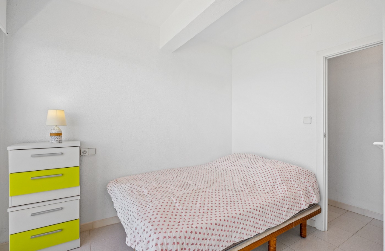 Resale - Apartment / flat - Santa Pola