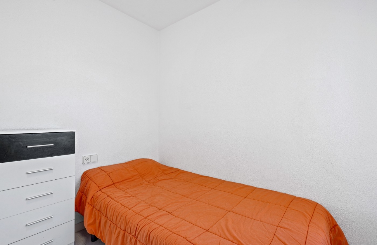 Resale - Apartment / flat - Santa Pola
