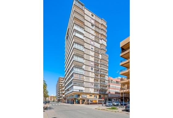 Resale - Apartment / flat - Santa Pola