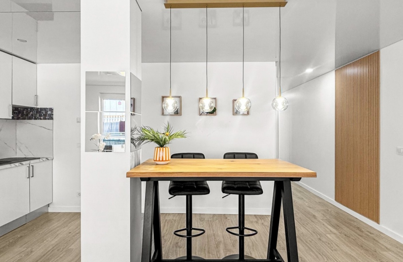 Wiederverkauf - Wohnung - Torrevieja - El Acequión - Los Náufragos