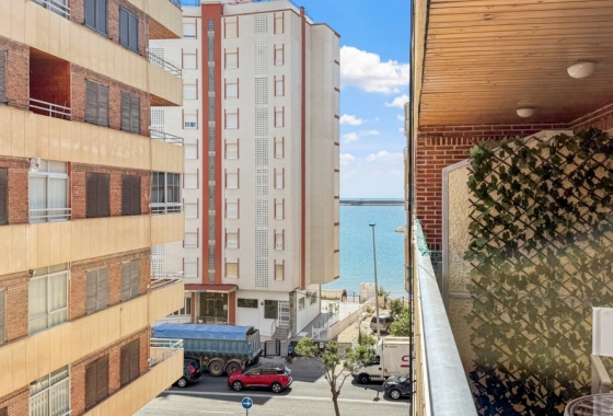 Wiederverkauf - Wohnung - Torrevieja - El Acequión - Los Náufragos
