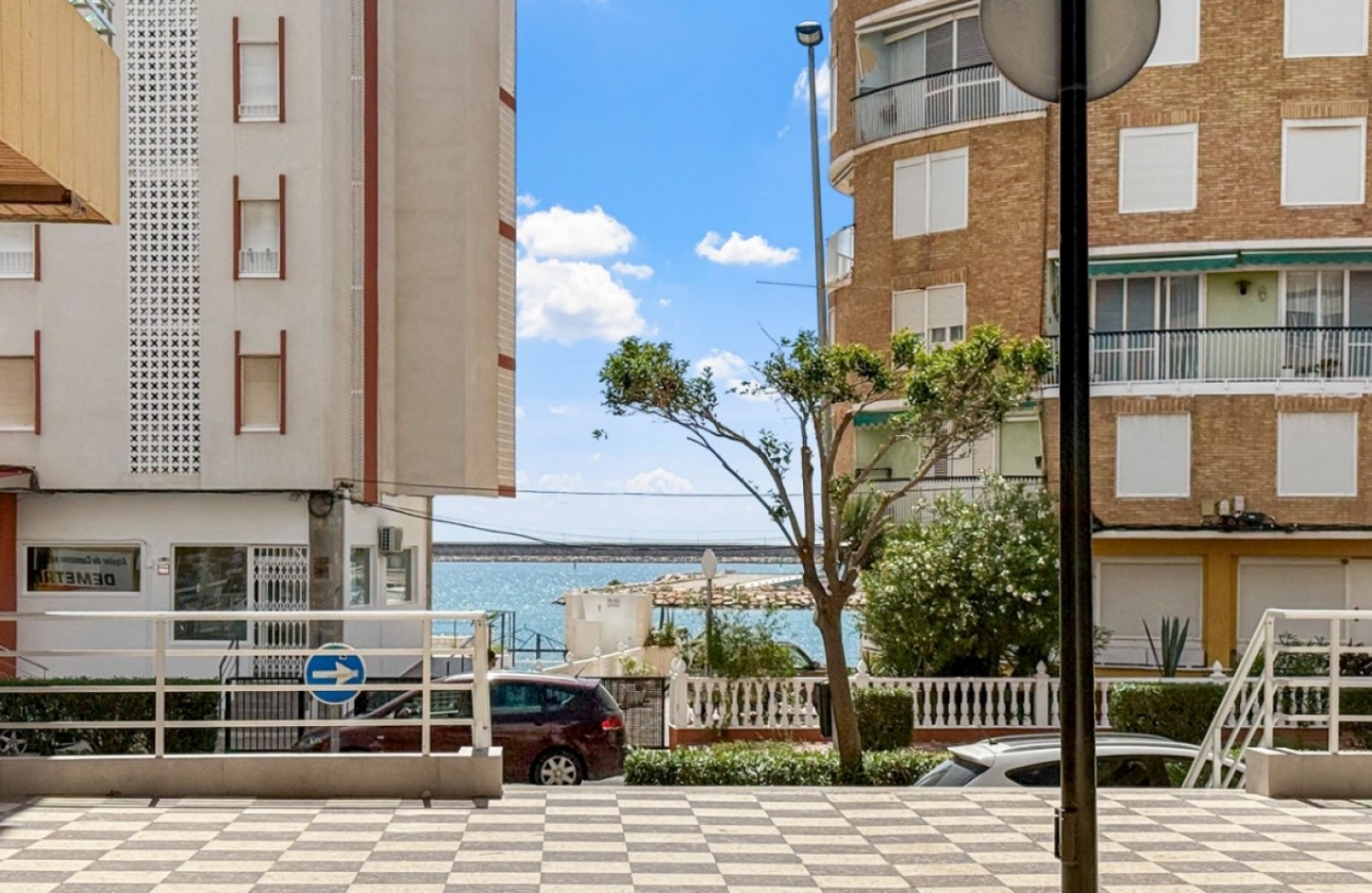 Wiederverkauf - Wohnung - Torrevieja - El Acequión - Los Náufragos