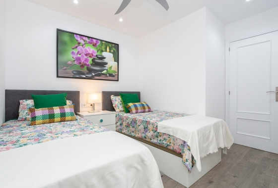 Reventa - Apartamento / piso - Vistabella Golf