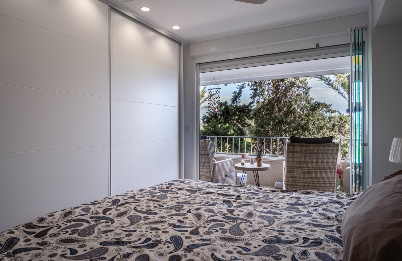 Reventa - Apartamento / piso - Orihuela Costa - Punta Prima