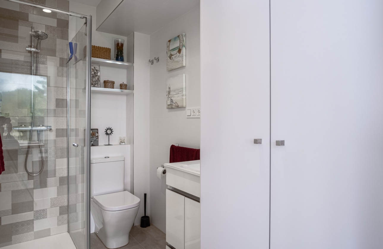 Reventa - Apartamento / piso - Orihuela Costa - Punta Prima