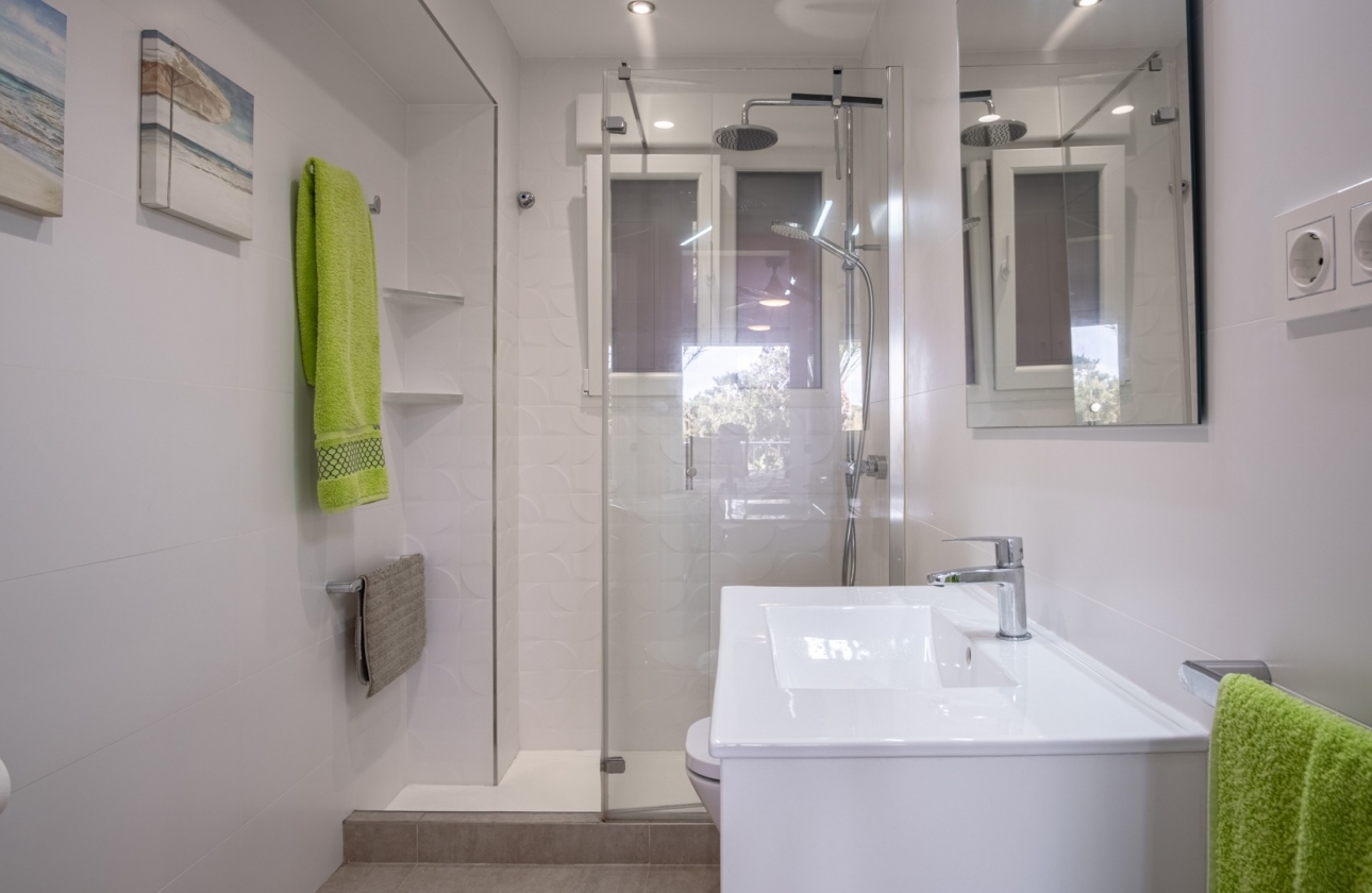 Reventa - Apartamento / piso - Orihuela Costa - Punta Prima