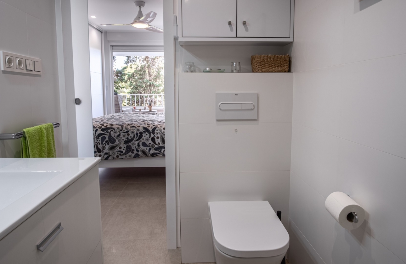 Reventa - Apartamento / piso - Orihuela Costa - Punta Prima
