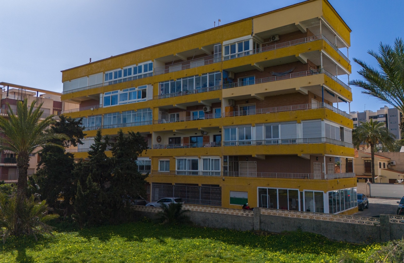 Reventa - Apartamento / piso - Orihuela Costa - Punta Prima