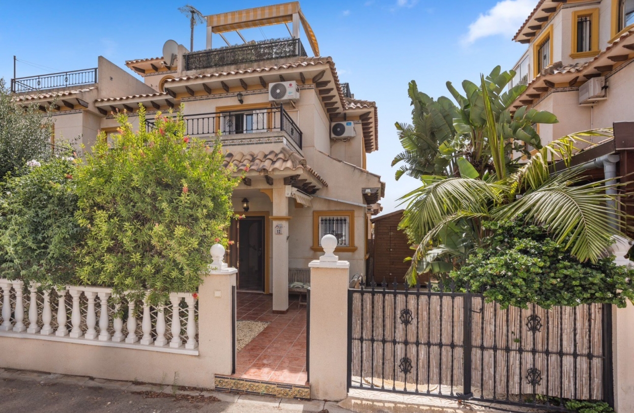 Reventa - Villa - Orihuela Costa - La Regia