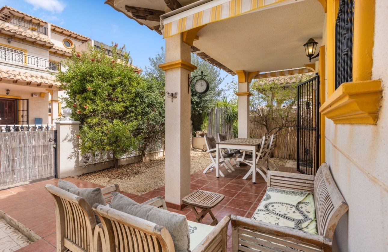 Reventa - Villa - Orihuela Costa - La Regia