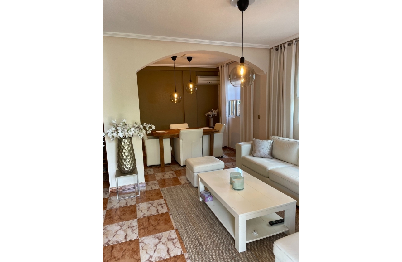 Reventa - Villa - Orihuela Costa - La Regia