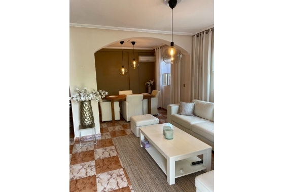 Reventa - Villa - Orihuela Costa - La Regia