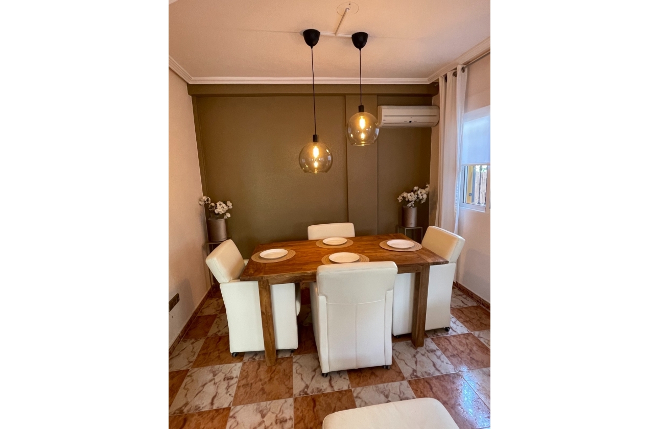 Reventa - Villa - Orihuela Costa - La Regia