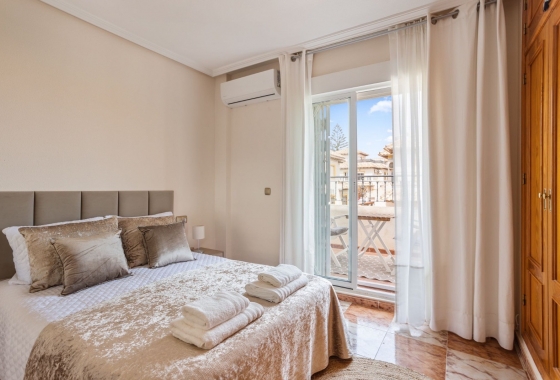 Reventa - Villa - Orihuela Costa - La Regia