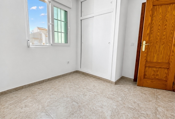 Wiederverkauf - House - Orihuela Costa - Los Almendros