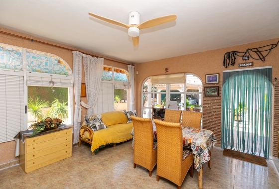 Wiederverkauf - Villa - Orihuela Costa - La Zenia