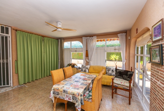 Wiederverkauf - Villa - Orihuela Costa - La Zenia
