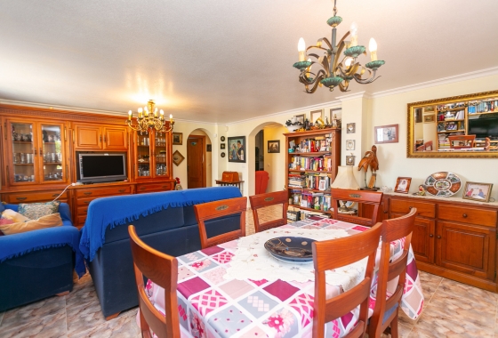 Wiederverkauf - Villa - Orihuela Costa - La Zenia
