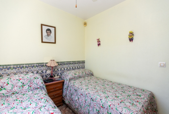 Wiederverkauf - Villa - Orihuela Costa - La Zenia