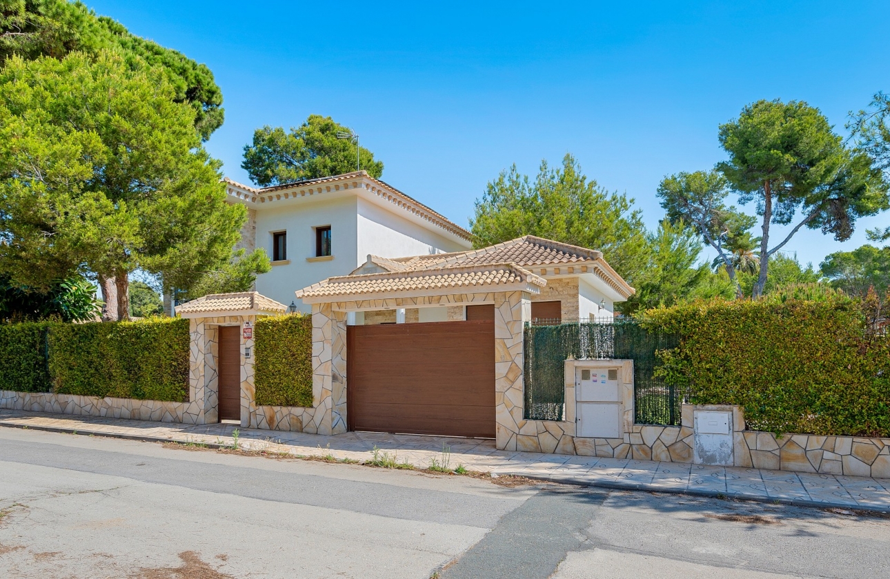 Revente - Villa - Orihuela Costa - Dehesa de campoamor