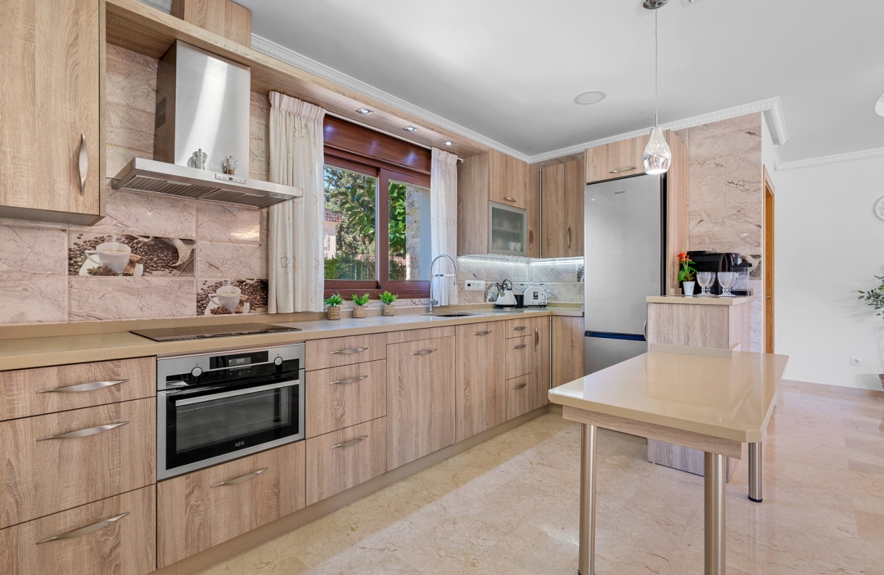 Revente - Villa - Orihuela Costa - Dehesa de campoamor