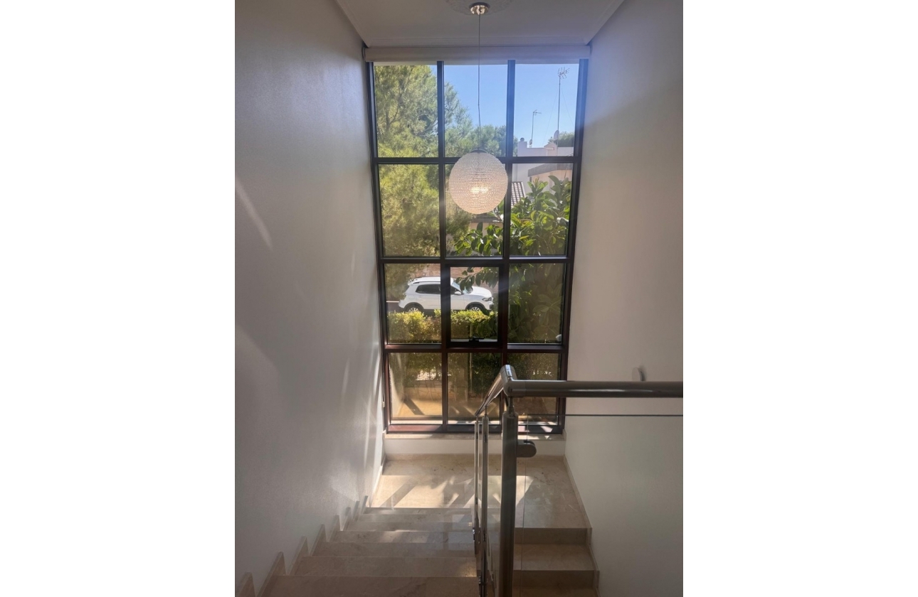 Revente - Villa - Orihuela Costa - Dehesa de campoamor