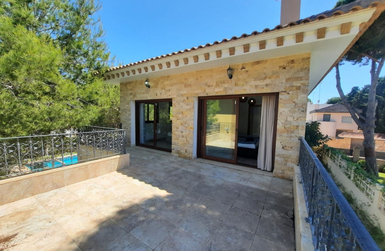 Revente - Villa - Orihuela Costa - Dehesa de campoamor