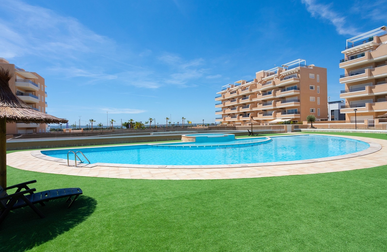 Resale - Apartment / flat - Guardamar del Segura - El Raso