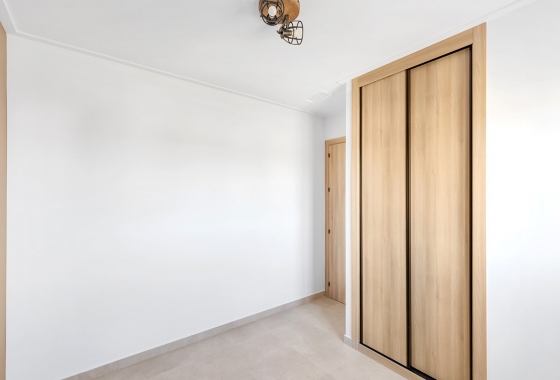 Resale - Apartment / flat - Guardamar del Segura - El Raso