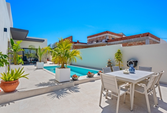 Revente - 6. Detached villa - Daya Nueva - Costa Blanca South