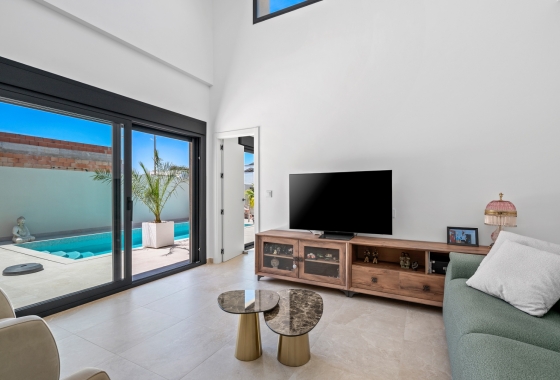 Revente - 6. Detached villa - Daya Nueva - Costa Blanca South