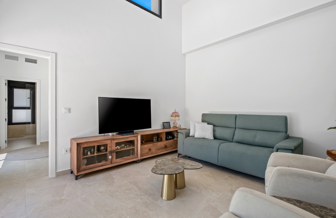 Revente - 6. Detached villa - Daya Nueva - Costa Blanca South
