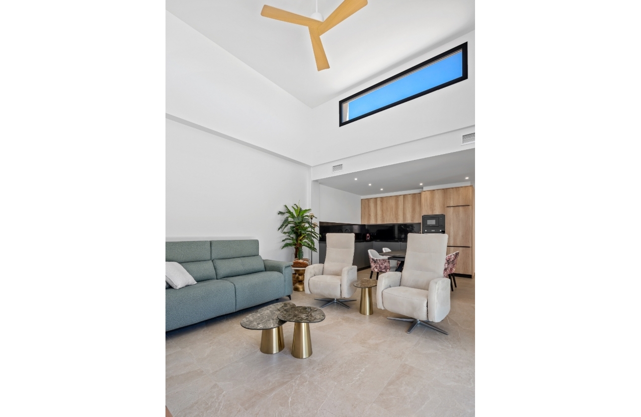 Revente - 6. Detached villa - Daya Nueva - Costa Blanca South