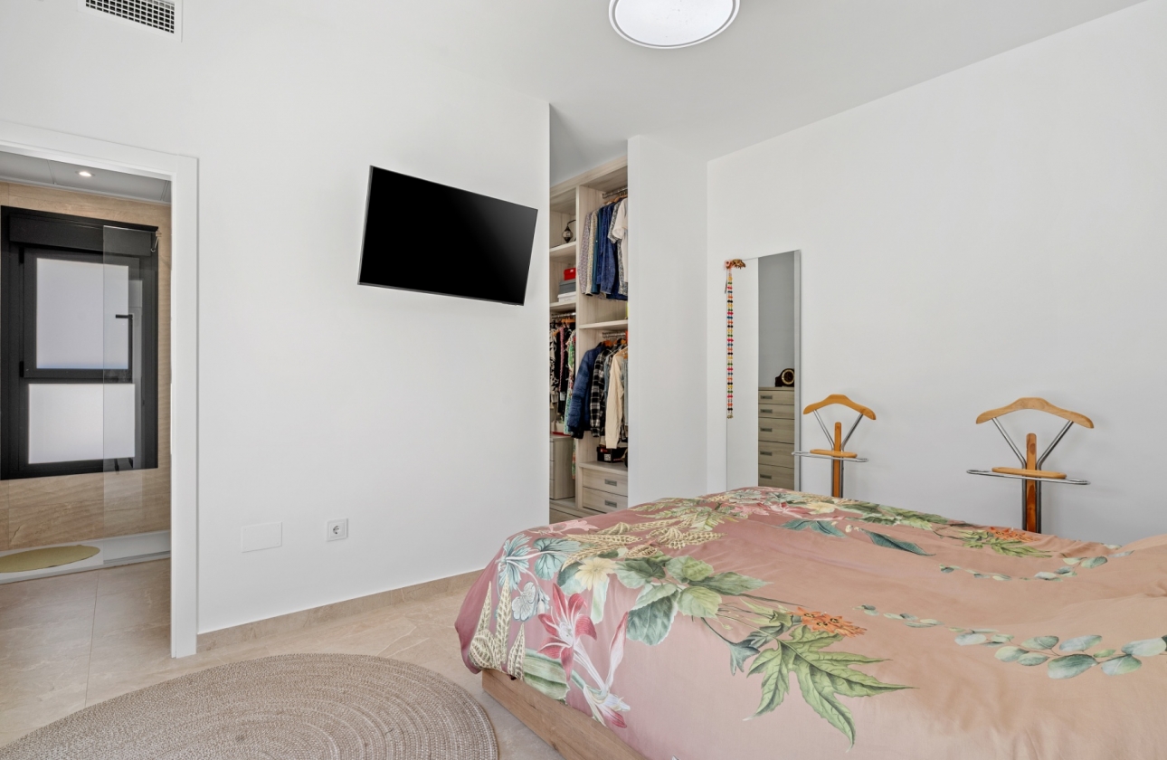 Revente - 6. Detached villa - Daya Nueva - Costa Blanca South