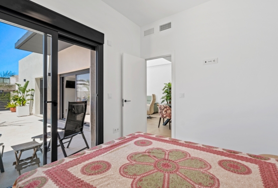 Revente - 6. Detached villa - Daya Nueva - Costa Blanca South