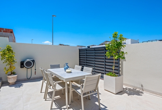 Revente - 6. Detached villa - Daya Nueva - Costa Blanca South