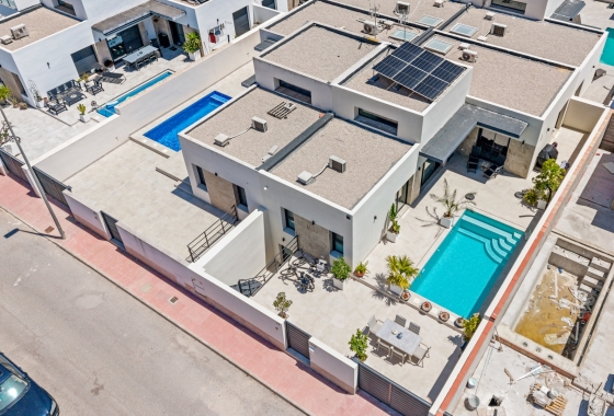 Revente - 6. Detached villa - Daya Nueva - Costa Blanca South