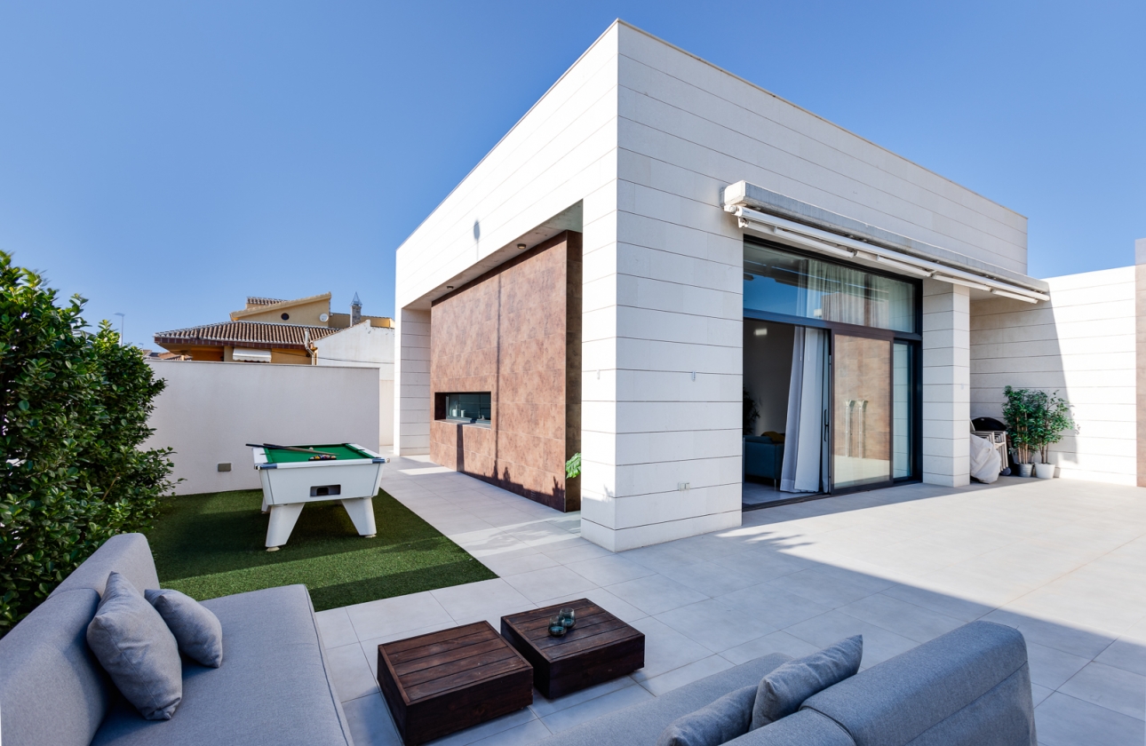 Obra nueva - Villa - Pilar de la Horadada