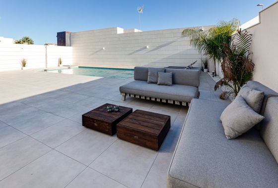Obra nueva - Villa - Pilar de la Horadada