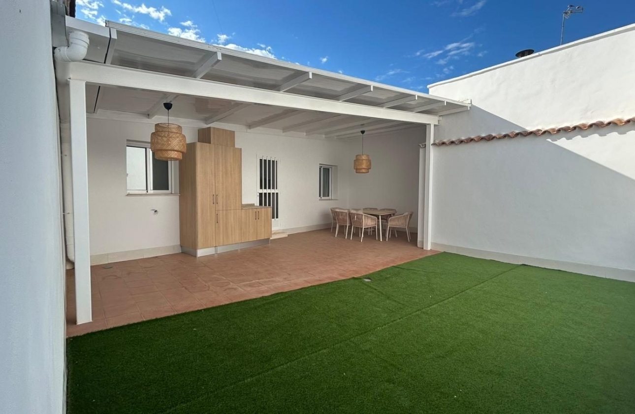 Neue Gebäude - Villa -  - San Javier