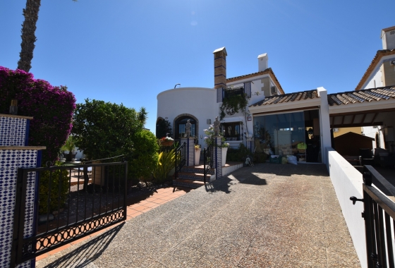 Wiederverkauf - Villa - Algorfa - La finca Golf