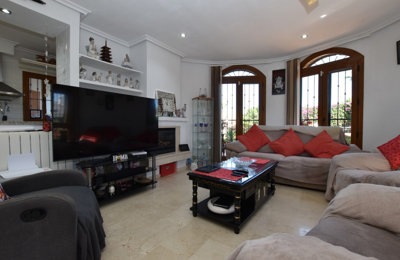 Wiederverkauf - Villa - Algorfa - La finca Golf