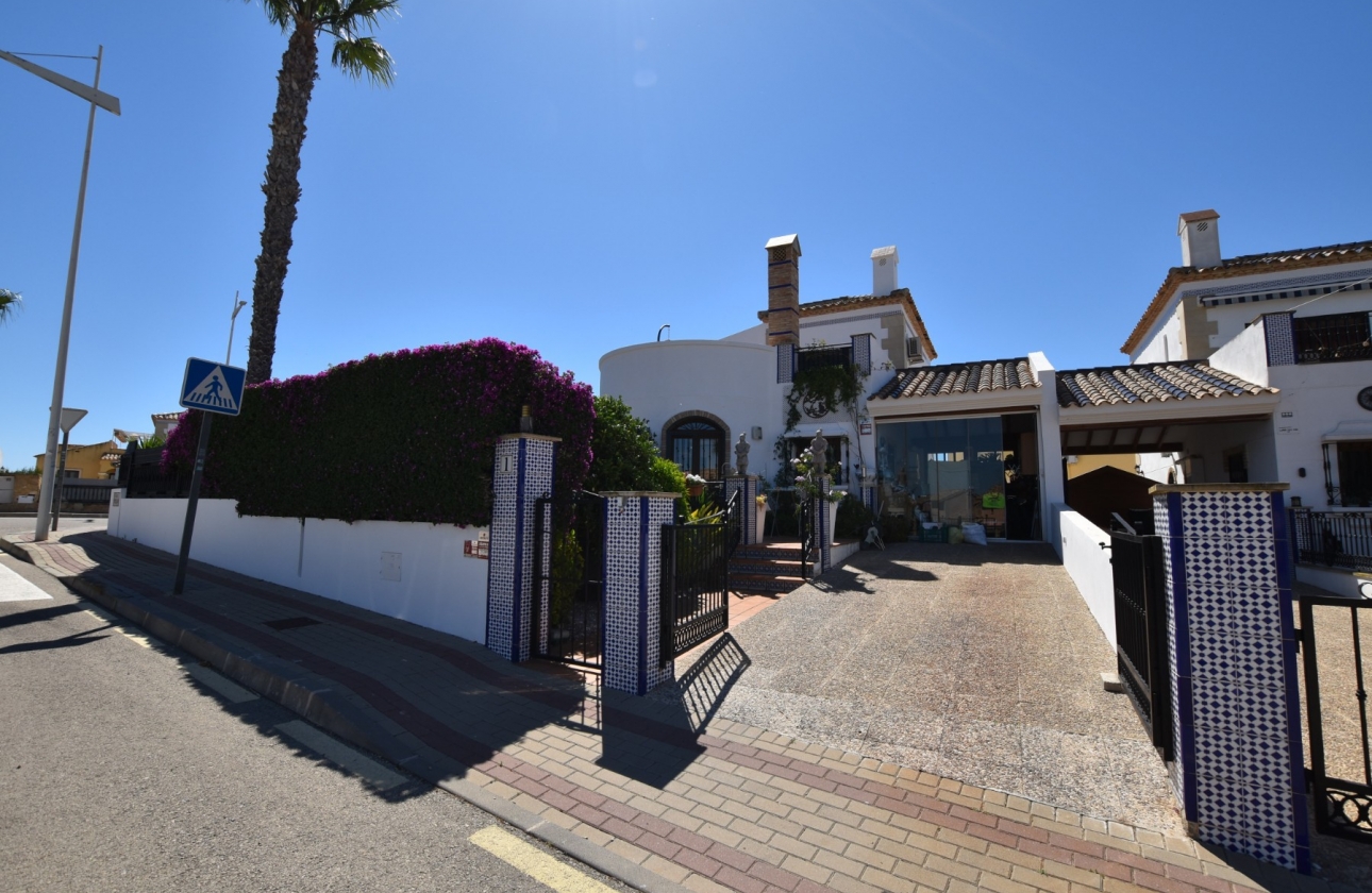 Wiederverkauf - Villa - Algorfa - La finca Golf